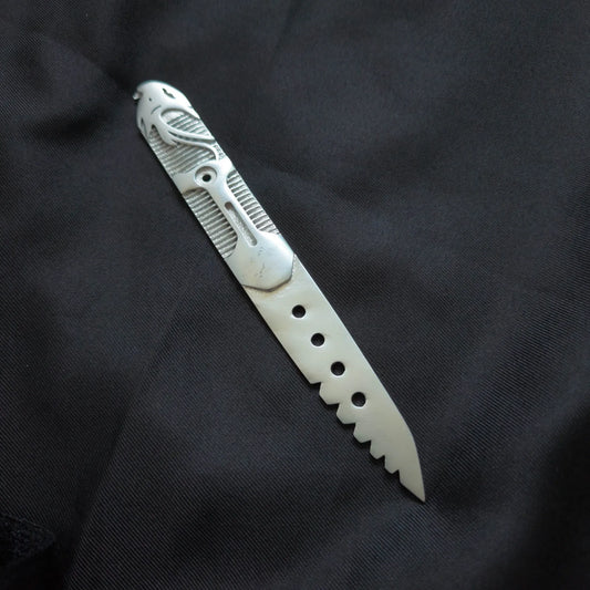 Connor's Hidden Blade (Full Metal)